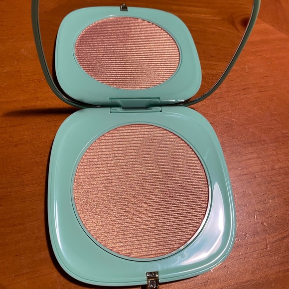 Marc Jacobs O!Mega Glaze All-Over Foil Luminizer - Picture 6 of 16